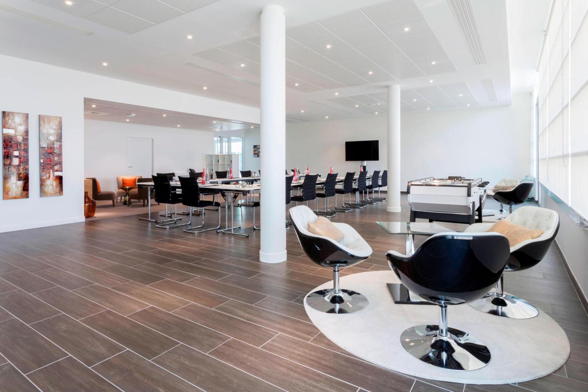 Ac Hotel By Marriott Paris Le Bourget Airport Dugny Zewnętrze zdjęcie
