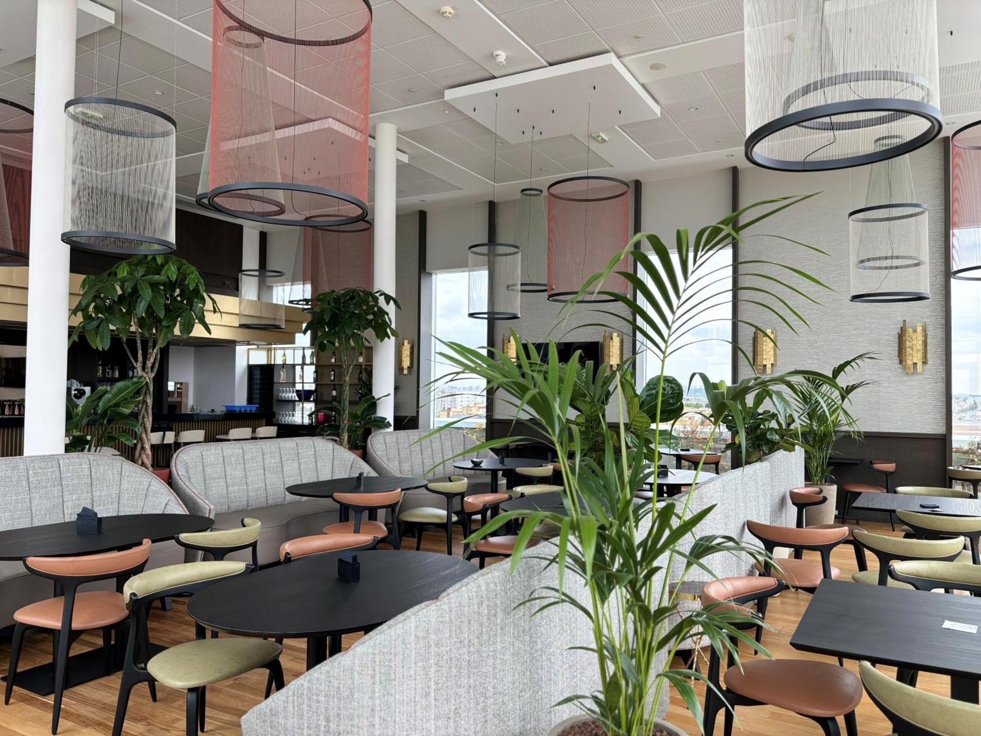 Ac Hotel By Marriott Paris Le Bourget Airport Dugny Zewnętrze zdjęcie