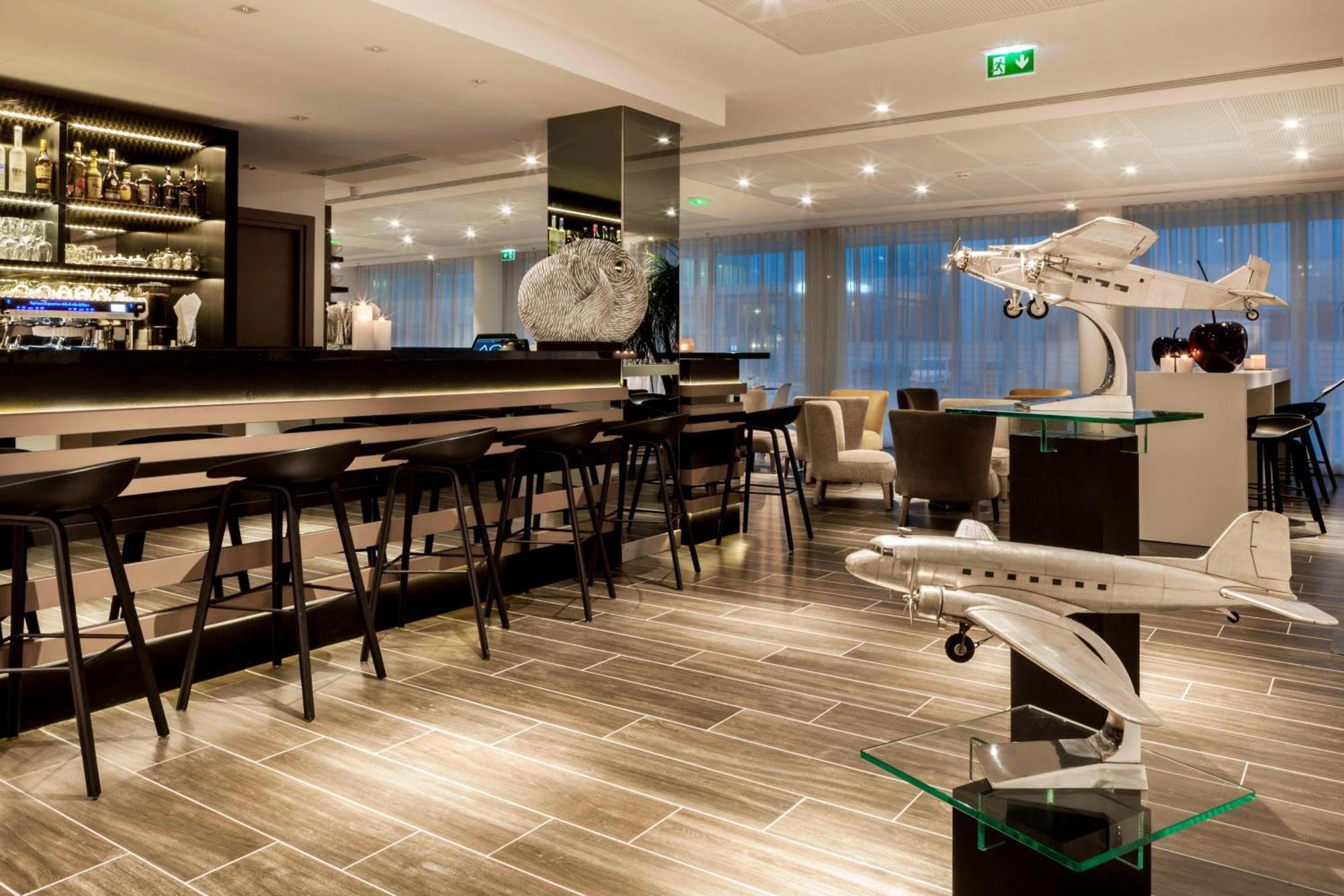 Ac Hotel By Marriott Paris Le Bourget Airport Dugny Zewnętrze zdjęcie