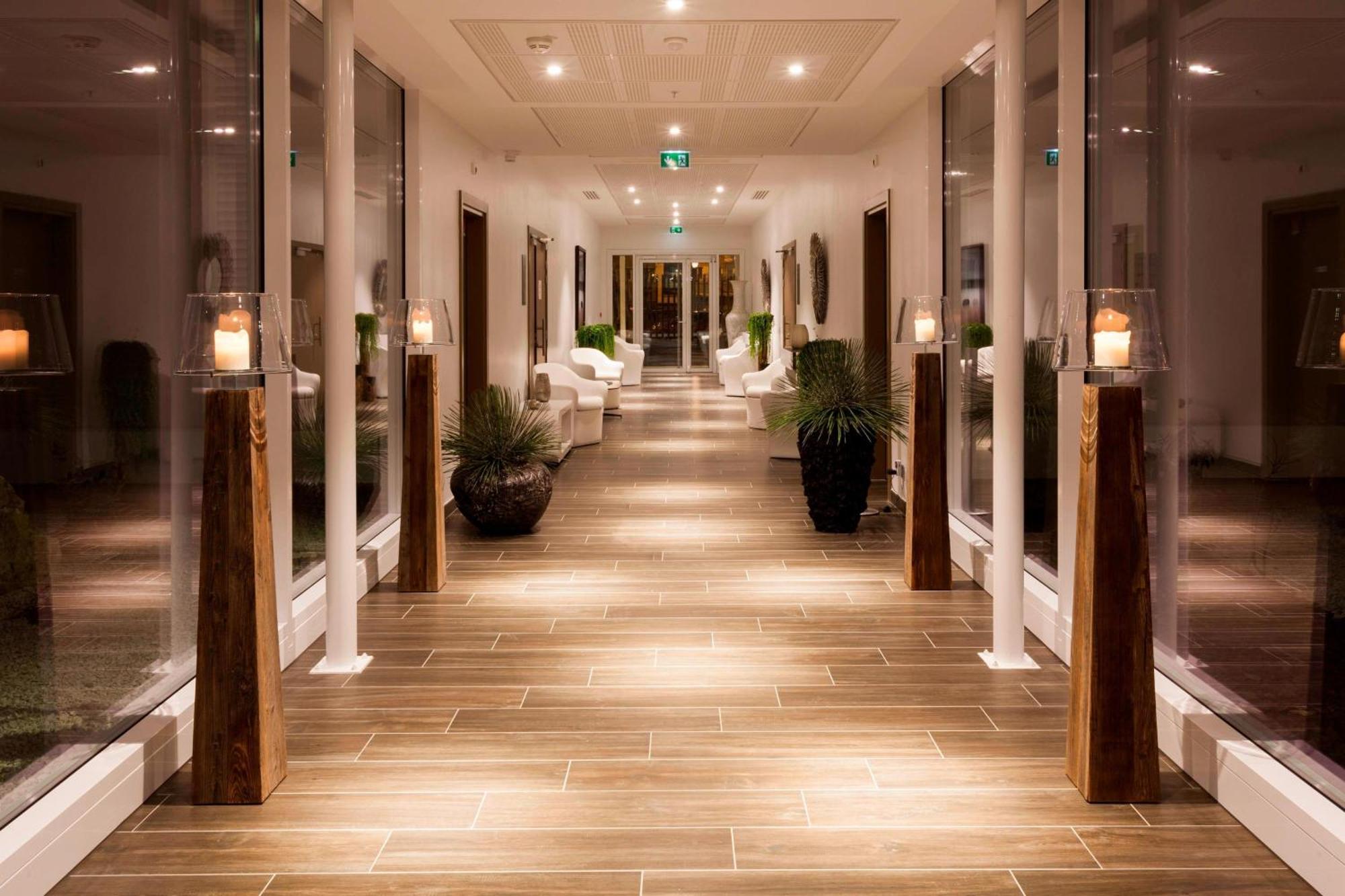 Ac Hotel By Marriott Paris Le Bourget Airport Dugny Zewnętrze zdjęcie