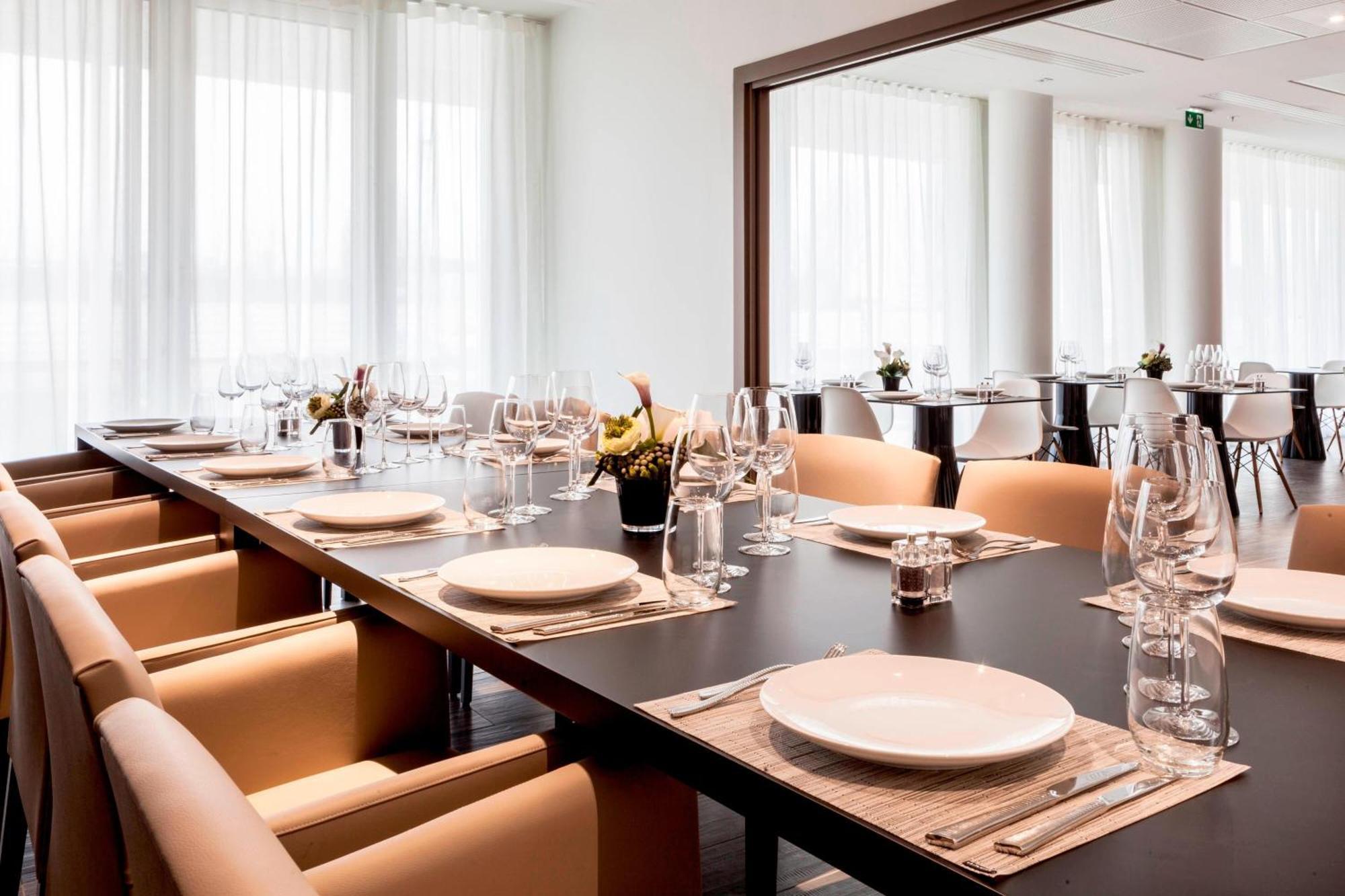 Ac Hotel By Marriott Paris Le Bourget Airport Dugny Zewnętrze zdjęcie