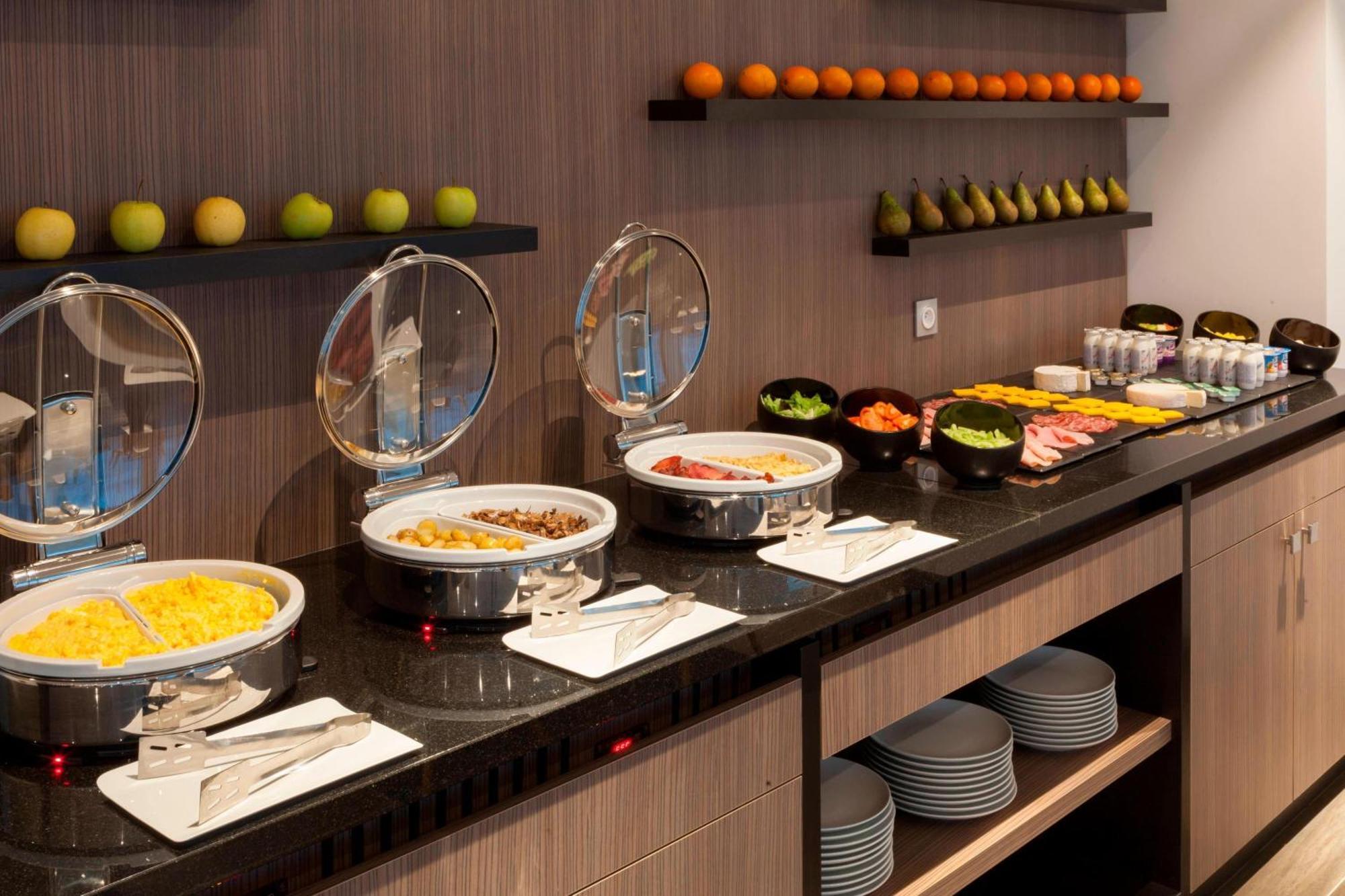 Ac Hotel By Marriott Paris Le Bourget Airport Dugny Zewnętrze zdjęcie